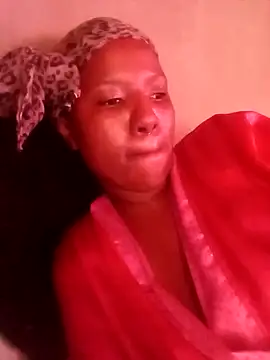 Snapshot of Coco_Nile chatting on 02-21-25, 04:29 Coco Nile online show from 02-21-25, 04:29