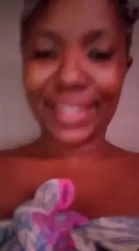 Snapshot of Coco_Nile chatting on 03-04-25, 08:02 Coco Nile online show from 03-04-25, 08:02