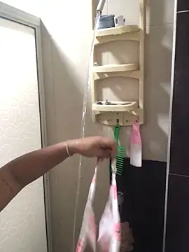 Anitta bell online show from 09-23-25, 08:45