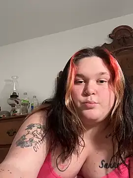 Snapshot of lilhead1400 chatting on 02-25-25, 10:07 lilhead1400 online show from 02-25-25, 10:07