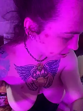 favoritestepsis online show from 10-06-25, 08:50