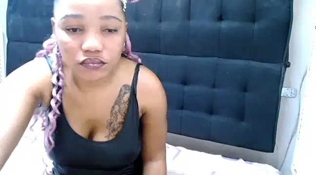 AfricanChinese online show from 03-02-25, 07:32