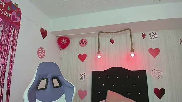 Snapshot of nicky_angel1 chatting on 02-13-26, 06:48 nicky angel1 online show from 02-13-26, 06:48