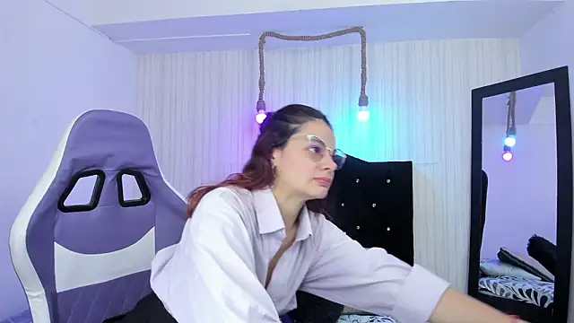 Snapshot of nicky_angel1 chatting on 03-03-26, 06:58 nicky angel1 online show from 03-03-26, 06:58