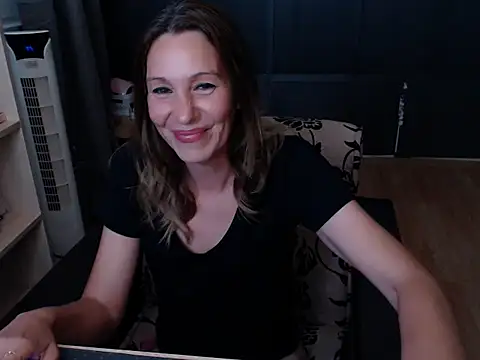 hannaha online show from 06-13-26, 06:39