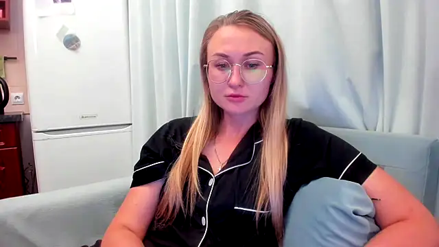 Snapshot of your_Goddess_Eva chatting on 10-08-25, 07:22 your Goddess Eva online show from 10-08-25, 07:22