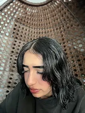 Scarlett-LS online show from 10-16-25, 01:39