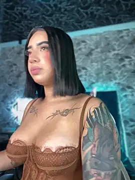 Scarlett-LS online show from 11-16-25, 01:44