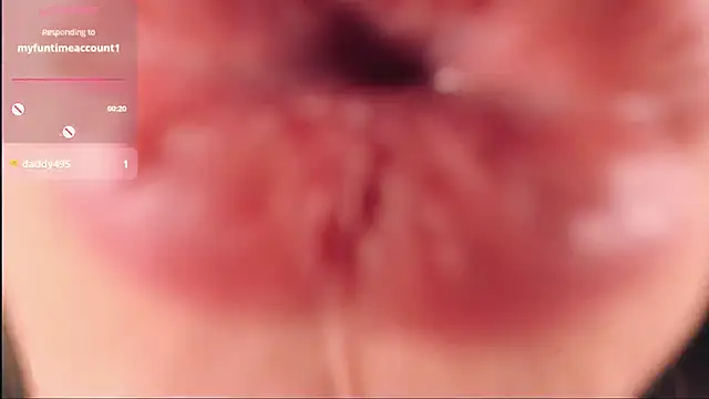 Snapshot of Smoke_of_soul_ chatting on 03-22-25, 04:37 Smoke of soul  online show from 03-22-25, 04:37