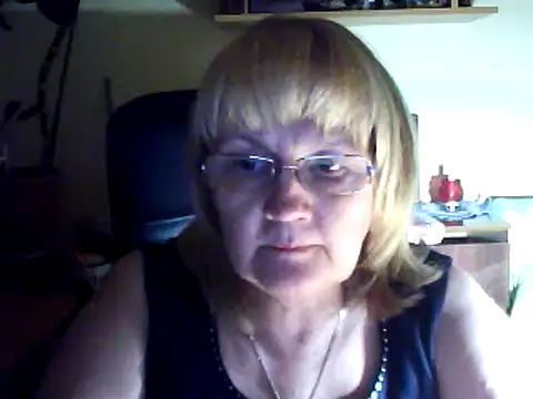 Snapshot of Violet5364 chatting on 02-13-25, 07:31 Violet5364 online show from 02-13-25, 07:31