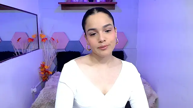 Lana Pearce online show from 02-17-25, 12:59