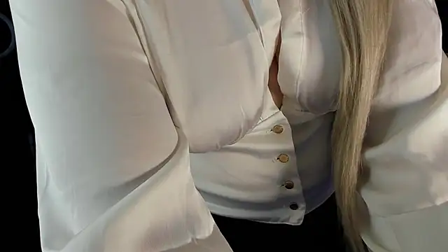 Snapshot of Hazbin_Hotel chatting on 02-24-25, 12:37 Hazbin Hotel online show from 02-24-25, 12:37