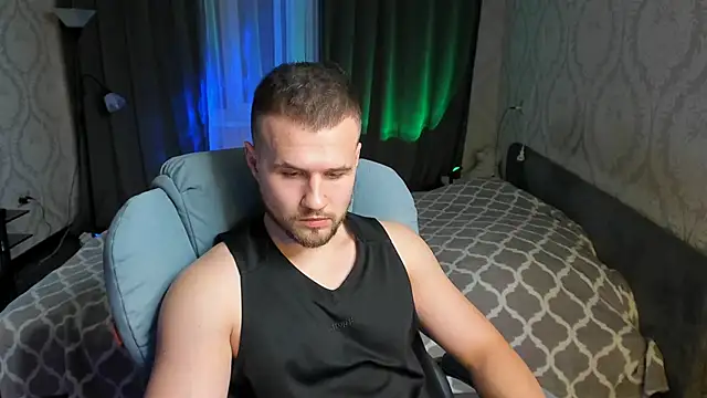 Vladik b online show from 03-02-25, 08:07