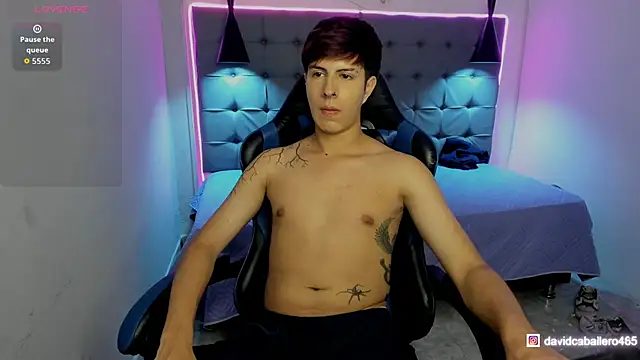 Estiv18  online show from 02-22-26, 11:58