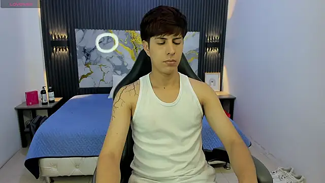 Estiv18  online show from 02-27-26, 04:34