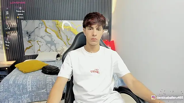 Estiv18  online show from 03-09-26, 02:21