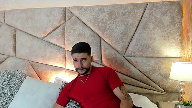 Snapshot of DickGriffith_ chatting on 03-08-25, 10:43 DickGriffith online show from 03-08-25, 10:43