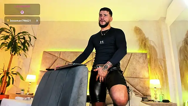 Snapshot of DickGriffith_ chatting on 11-01-25, 11:12 DickGriffith online show from 11-01-25, 11:12