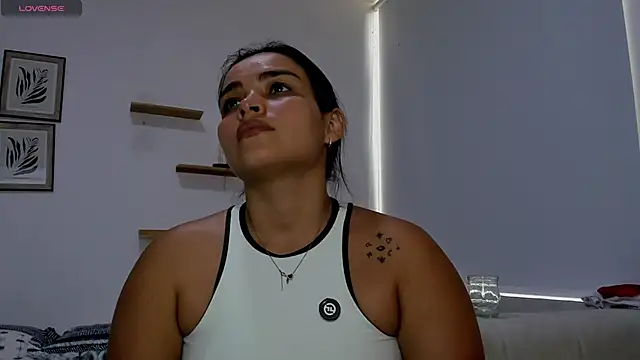 sarita bigbooty  online show from 12-14-25, 09:08