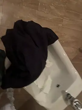 Snapshot of supermagico chatting on 04-06-26, 04:52 supermagico online show from 04-06-26, 04:52