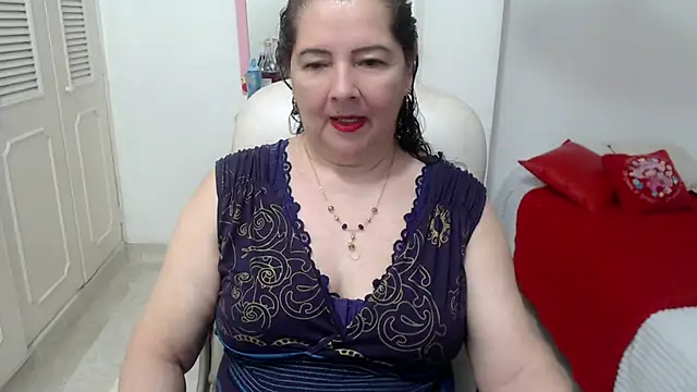 leonela 69 online show from 06-05-26, 10:48