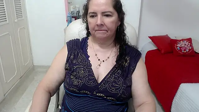 leonela 69 online show from 06-06-26, 10:53