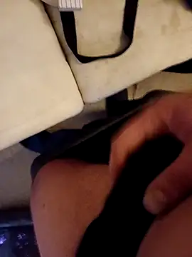 flo000031 online show from 11-24-25, 03:12