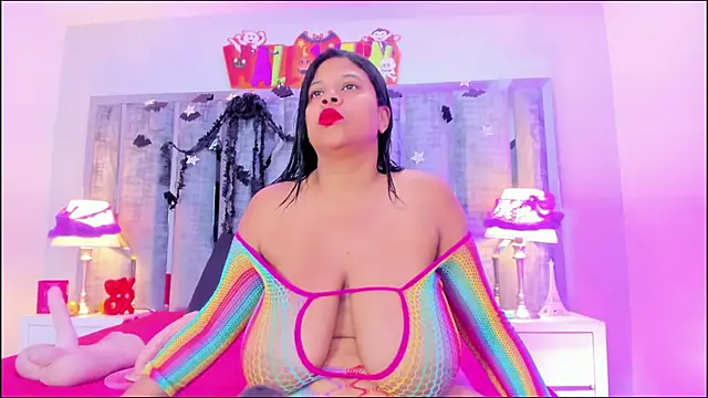 Ciara Benet online show from 10-24-25, 08:44