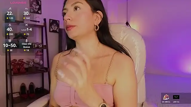 Snapshot of Miller_Vanessa_ chatting on 12-18-25, 08:48 Miller Vanessa online show from 12-18-25, 08:48