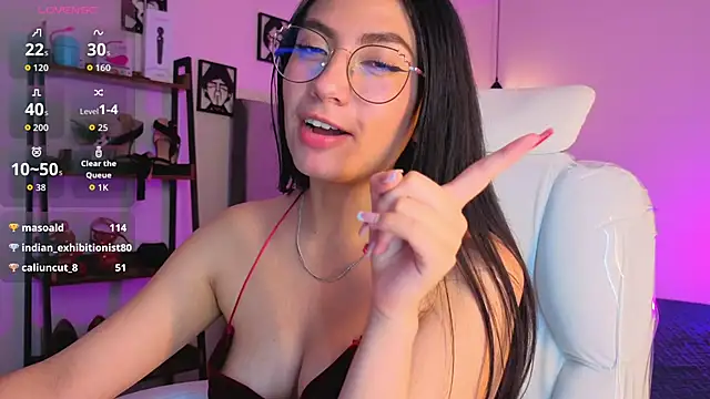 Snapshot of Miller_Vanessa_ chatting on 03-08-26, 02:04 Miller Vanessa online show from 03-08-26, 02:04