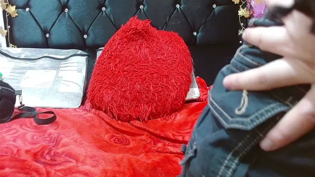 poisondost hot online show from 11-11-25, 04:07