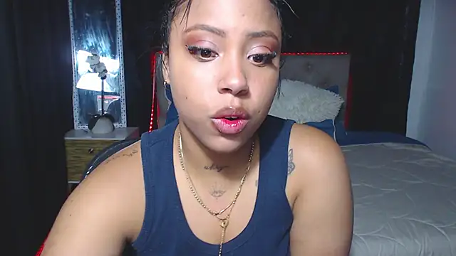 Snapshot of rebeka_kenye chatting on 02-21-25, 03:10 rebeka kenye online show from 02-21-25, 03:10