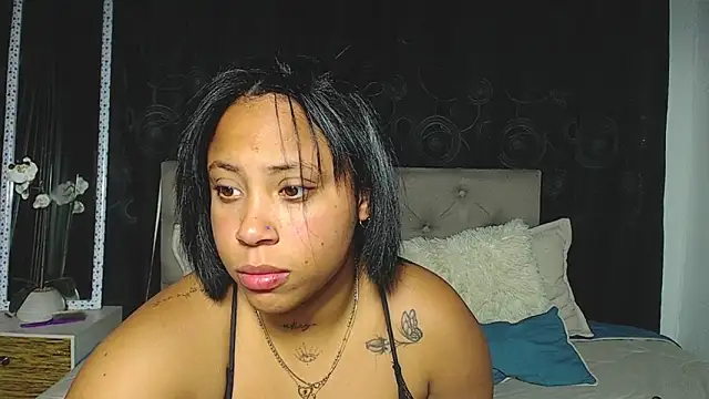 Snapshot of rebeka_kenye chatting on 03-06-25, 05:22 rebeka kenye online show from 03-06-25, 05:22