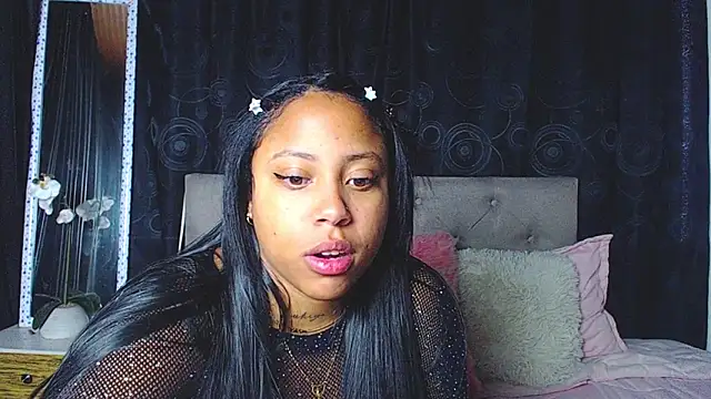 Snapshot of rebeka_kenye chatting on 03-16-25, 03:50 rebeka kenye online show from 03-16-25, 03:50