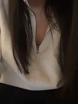 Snapshot of ruru-3 chatting on 02-14-25, 01:34 ruru-3 online show from 02-14-25, 01:34