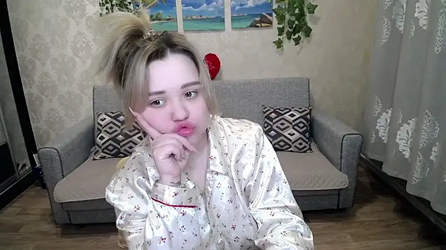 Finna 39 online show from 03-08-25, 02:34