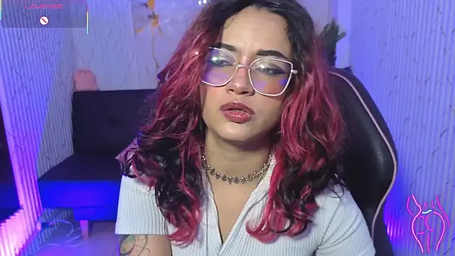 kristen tay online show from 04-23-26, 03:08