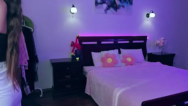 GabriellaMays online show from 02-17-25, 08:30