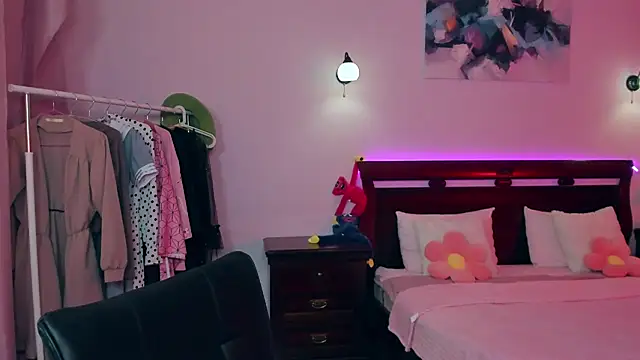 GabriellaMays online show from 02-20-25, 05:33