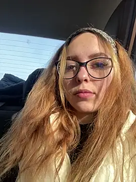 Snapshot of Pussy4564N chatting on 02-13-25, 08:06 Pussy4564N online show from 02-13-25, 08:06