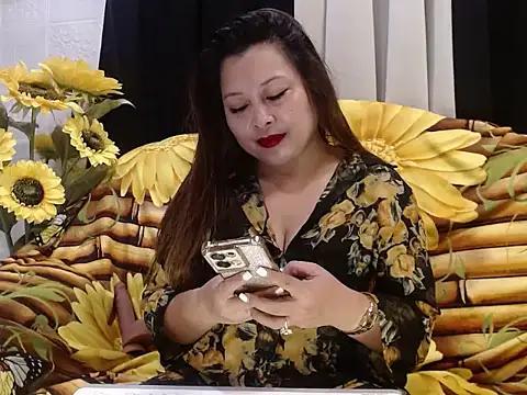 UrSweetClassyPinay online show from 05-18-26, 08:03