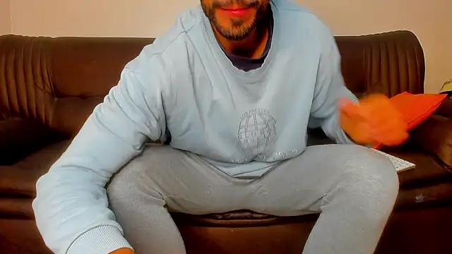 sexyhotmusclesforyou1 online show from 11-26-25, 09:21