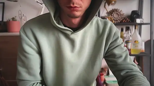 Snapshot of MikymikeBBWD chatting on 01-08-26, 01:02 MikymikeBBWD online show from 01-08-26, 01:02