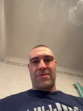 Snapshot of Jackcazzone_82 chatting on 02-22-25, 02:41 Jackcazzone 82 online show from 02-22-25, 02:41