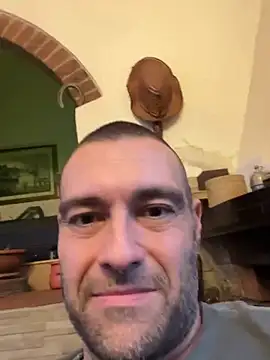 Snapshot of Jackcazzone_82 chatting on 03-01-25, 11:26 Jackcazzone 82 online show from 03-01-25, 11:26