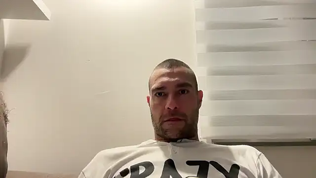 Snapshot of Jackcazzone_82 chatting on 03-03-25, 10:31 Jackcazzone 82 online show from 03-03-25, 10:31