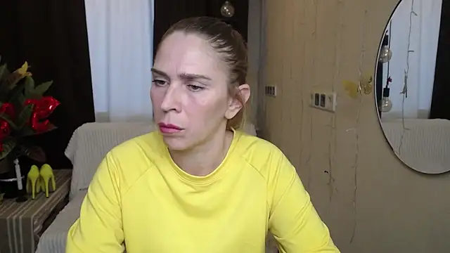 TessaDaybreak online show from 02-13-25, 02:20