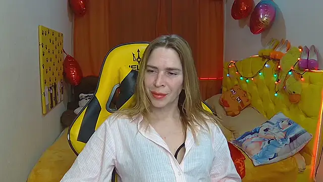 TessaDaybreak online show from 03-07-25, 10:35