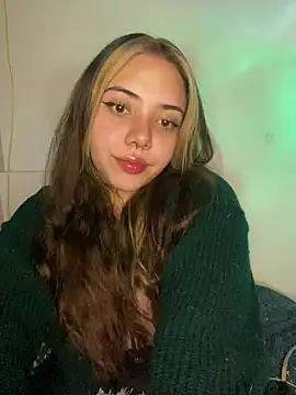 Snapshot of _ivyginger chatting on 11-18-25, 11:37 ivyginger online show from 11-18-25, 11:37