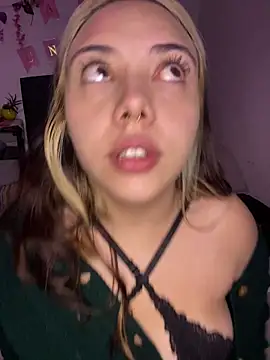 Snapshot of _ivyginger chatting on 02-08-26, 10:57 ivyginger online show from 02-08-26, 10:57